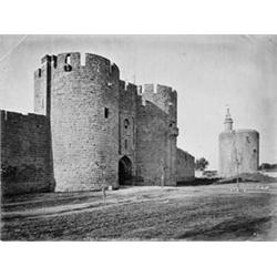 Aigues Mortes, a) "Porte des Cordelliers", b) "La Porte de la Gardette et la tour de Constance", c) 