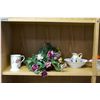 Image 1 : A selection of collectibles including two pinwheel crystal vases, a selection of china roses, Radnar