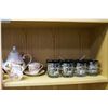Image 3 : A selection of collectibles including two pinwheel crystal vases, a selection of china roses, Radnar