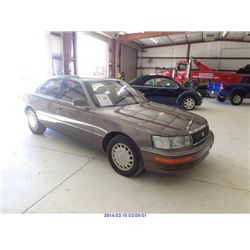 1990 - LEXUS LS400