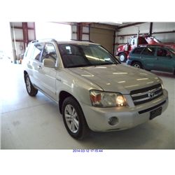2006 - TOYOTA HIGHLANDER