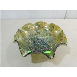VINTAGE IMPERIAL GREEN CARNIVAL GLASS RUFFLE BOWL