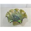 Image 1 : VINTAGE IMPERIAL GREEN CARNIVAL GLASS RUFFLE BOWL