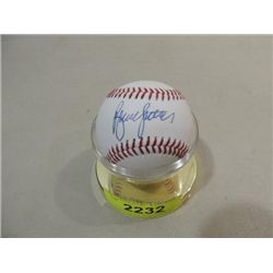 WILSON BASEBALL AUTOGRAPHED BRUCE SUTTER