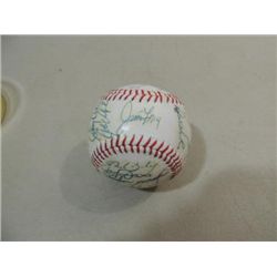 RAWLINGS BASEBALL AUTOGRAPH 1985 CHICAGO CUBS TEAM