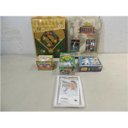 LOT 6 BASEBALL PLAYER CARDS SETS: 1993 FLEER, 1989