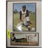 Image 1 : 12X16 MATTED BASEBALL PHOTO ROBERTO CLEMENTE