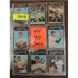 LOT 44 ASSORTED 1971 TOPPS BASEBALL PLAYER CARDS