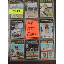 LOT 44 ASSORTED 1971 TOPPS BASEBALL PLAYER CARDS