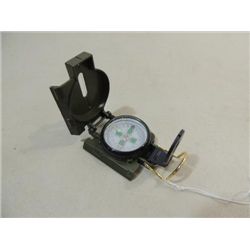 MILITARY LIKE RANGE FINDER & DIRECTIONAL COMPASS