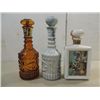 Image 1 : LOT 3 GLASS 1970S (2) JIM BEAM DECANTERS & 1 JW