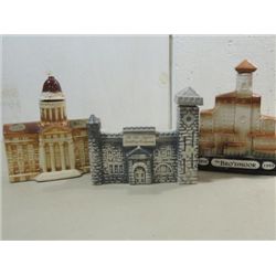 LOT 3 ASSORTED CERAMIC DECANTERS: 1968 JIM BEAM