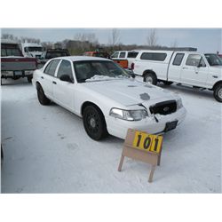 2010 Ford Crown Vic -County Owned, retired squad 2FABP7BV5AX133366
