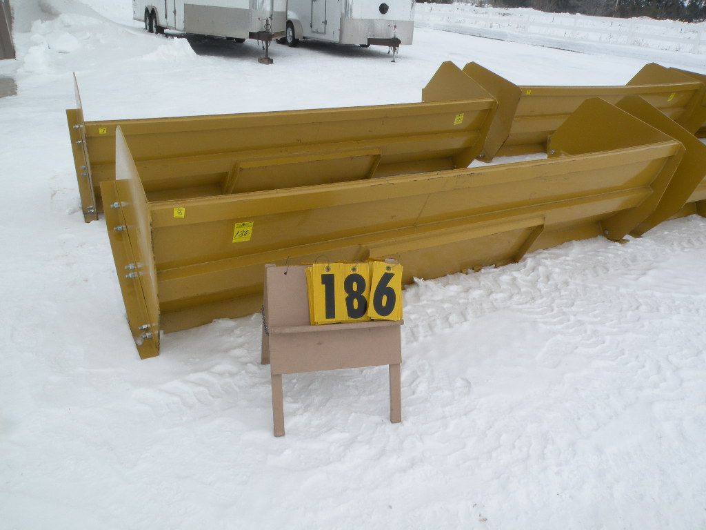10 ft snow pusher skid loader mount, w/metal cutting edge New