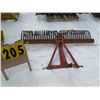Image 1 : 3 pt landscape rake -6 ft  -City Owned