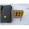 Image 1 : HD tool plate for skid loader -New