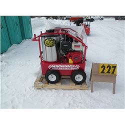 Easy Kleen Magnum Gold 4000 PSI, 12 volt burner hot water pressure washer -New