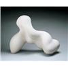 Image 1 : JEAN (HANS) ARP (1887-1966) S'accroupissant marble height: 16 3/4 in. (42.5 cm) length: 22 1/4 in...
