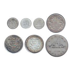 10 cents 1920 EF-40, 1942 AU-50, 1951 VF-20, 50 cents 1951 EF-40, 1962 MS-60 Lump in 6(2 coins) & si