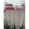 Image 1 : 12 Measured 8 Qt. Cambro Storage - 12 Times the Money