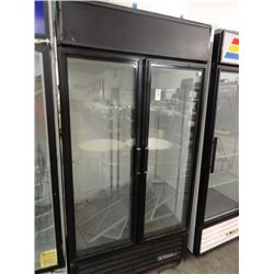 True 2 Door Merchandiser - Tested at 36 deg.