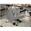 Image 2 : Globe Slicer