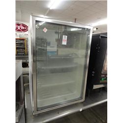 Counter Top Ref. Merchandiser - Tested at 5 deg.