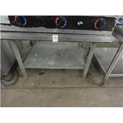 S/S 3' Equipment Stand
