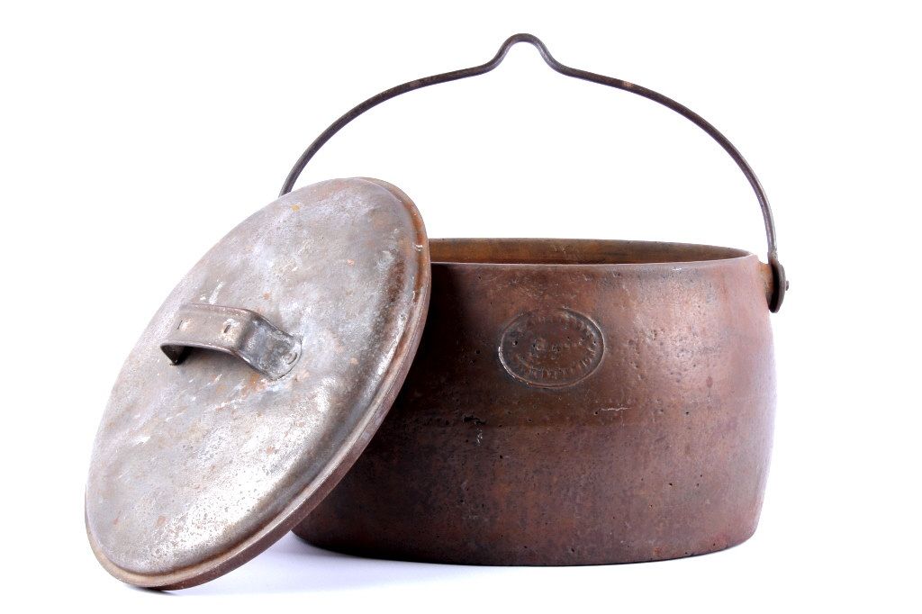 Antique Kenrick & Sons West Brownich Cast Iron Pot