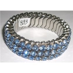 LARGE *U.S. MARINE CORP* SCREW BACK PIN!! PIN CAME OUT OF SAFE!!