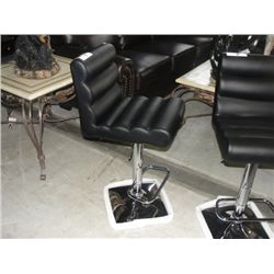 BLACK AND CHROME GAS LIFT BAR STOOL