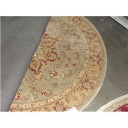 5' DIAMETER ROUND WOOL PILE AREA RUG - FLORAL PATTERN