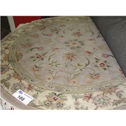 4' DIAMETER ROUND WOOL PILE AREA RUG - FLORAL PATTERN