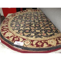 4' DIAMETER ROUND WOOL PILE AREA RUG - FLORAL PATTERN