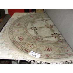 4' DIAMETER ROUND WOOL PILE AREA RUG - FLORAL PATTERN