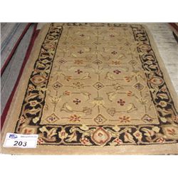 APPROX 3'X2' WOOL PILE FLORAL PATTERN THROW RUG