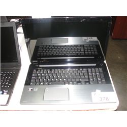 TOSHIBA LAPTOP COMPUTER - NO POWER CORD