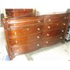 Image 1 : EDDIE BAUER 8 DRAWER MAHOGANY BEDROOM DRESSER