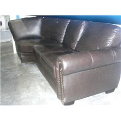 2PCS OF BROWN LEATHER SECTIONAL SOFA (2 SECTIONS ONLY)