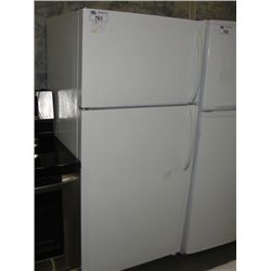 WHITE 2 DOOR FRIDGE - STORE RETURNED APPLIANCE