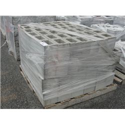 ONE PALLET OF CONCRETE LANDSCAPING BLOCKS/ BRICKS