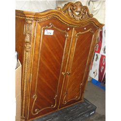 MAHOGANY 2 DOOR HUTCH