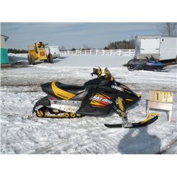 2003 Ski Doo MXZ 800 2BPS226833V000409