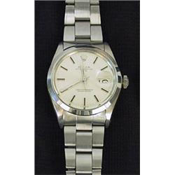 A Gentleman's wrist-watch...