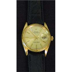 A Gentleman's wrist-watch...