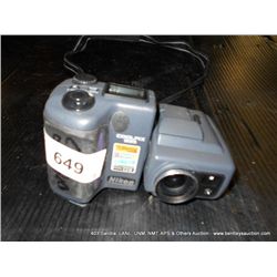 NIKON COOLPIX 995 DIGITAL CAMERA (print sequence:) 57020