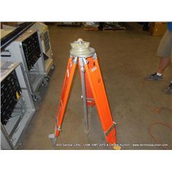 KERN SWISS SURVEYING TRIPOD (print sequence:) F-110