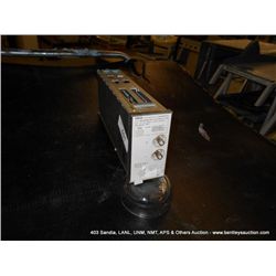 TEKTRONIX 11A33 DIFFERENTIAL COMPARATOR