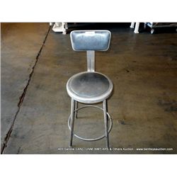 METAL STOOL