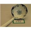 Image 1 : Victorian blue and white patterned tureen ladle…